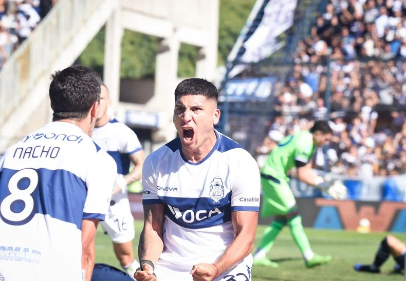 La dirigencia de Gimnasia buscará mejorar y extender el vínculo de Marcelo Torres en el club