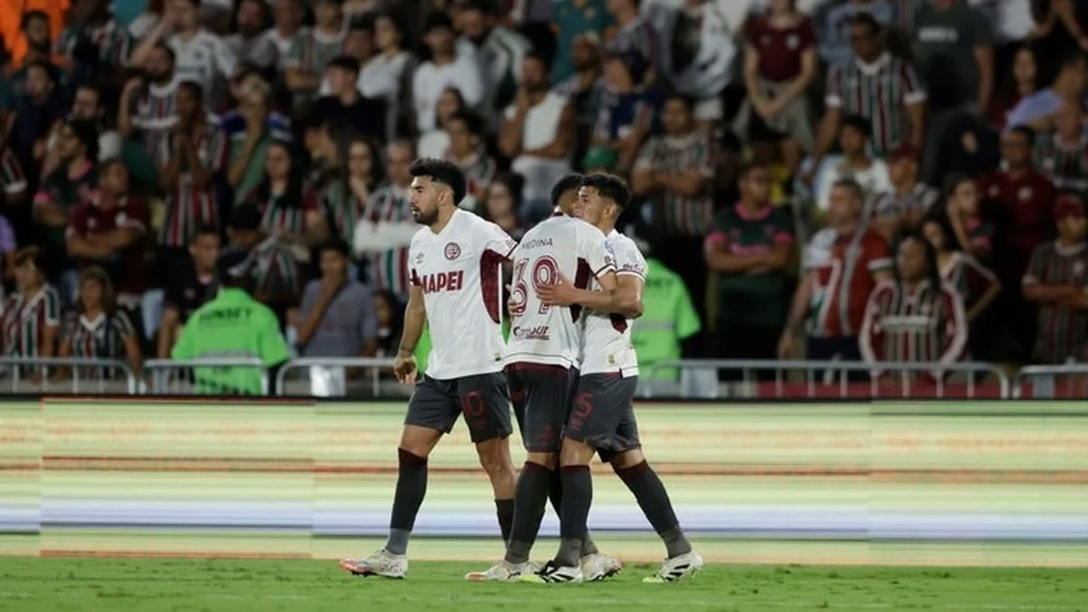 Juan Sebastián Verón opinó de lo sucedido con Lanús