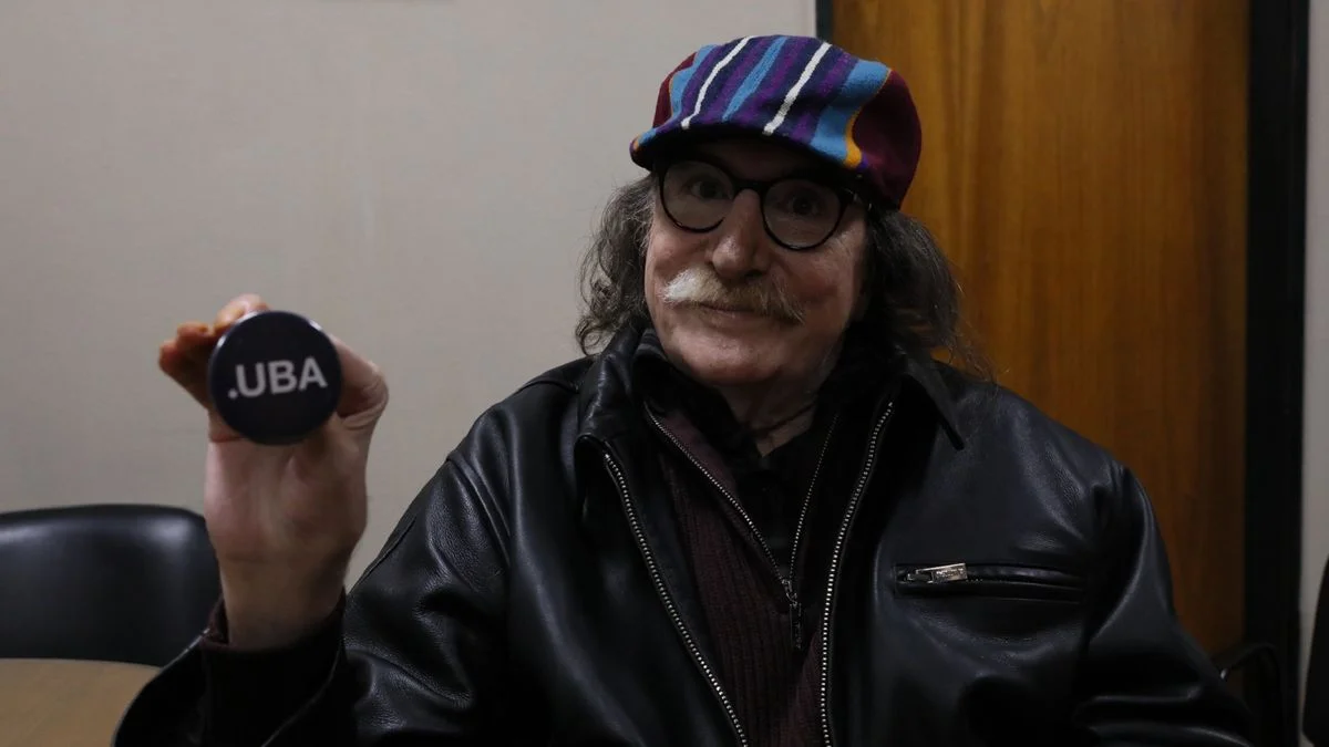 La UBA le dio el título Honoris Causa a Charly García