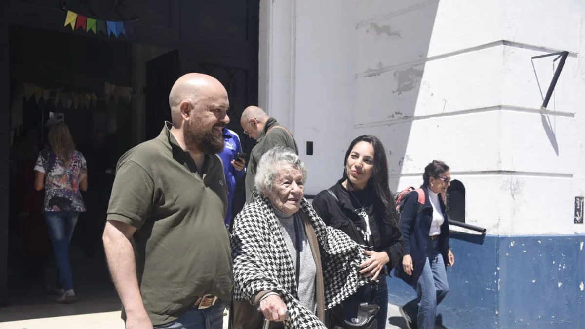 Orgullo platense: tiene 103 años y fue a votar