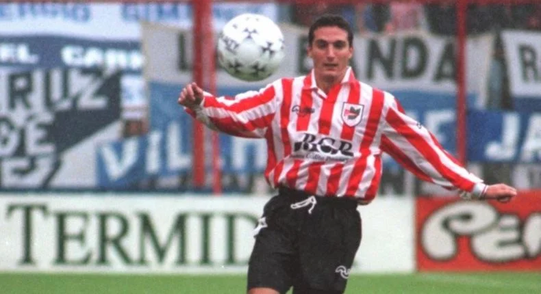 Lionel Scaloni, en su etapa como jugador de Estudiantes