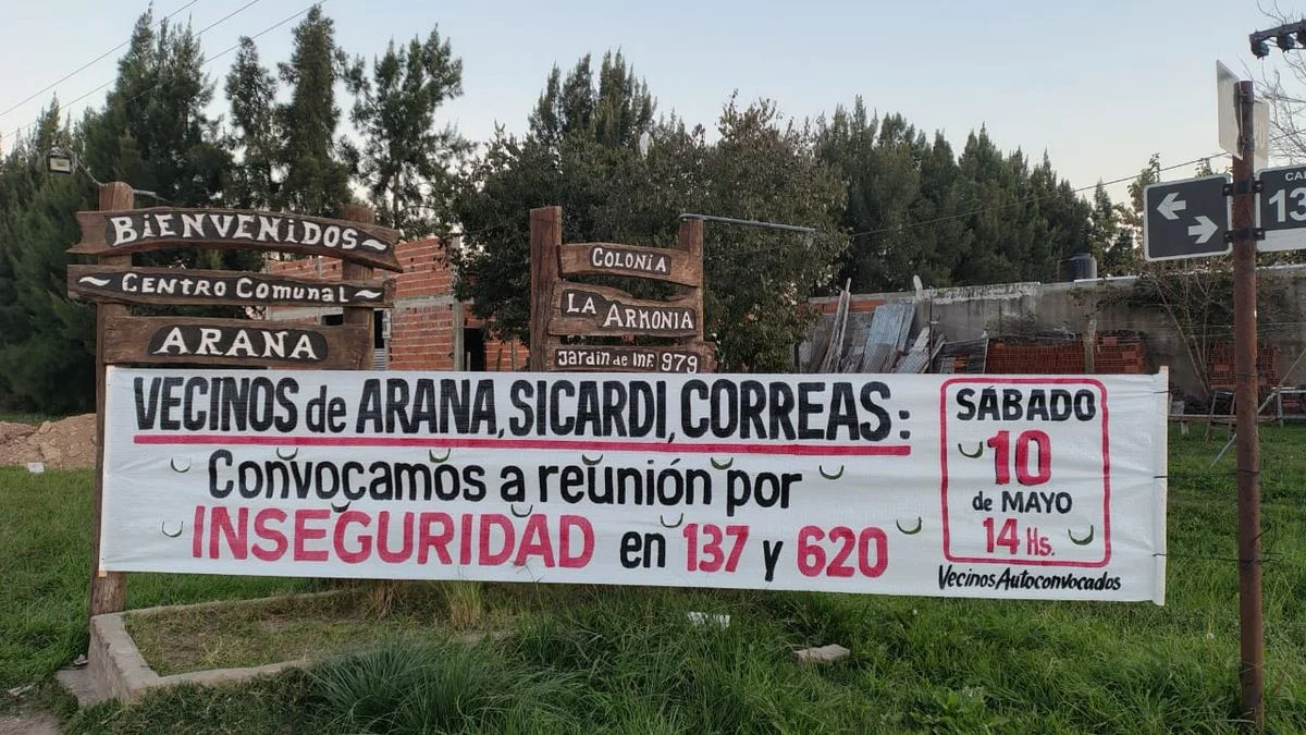 Vecinos de Arana, Sicardi y Correas marchan por el abandono y la inseguridad