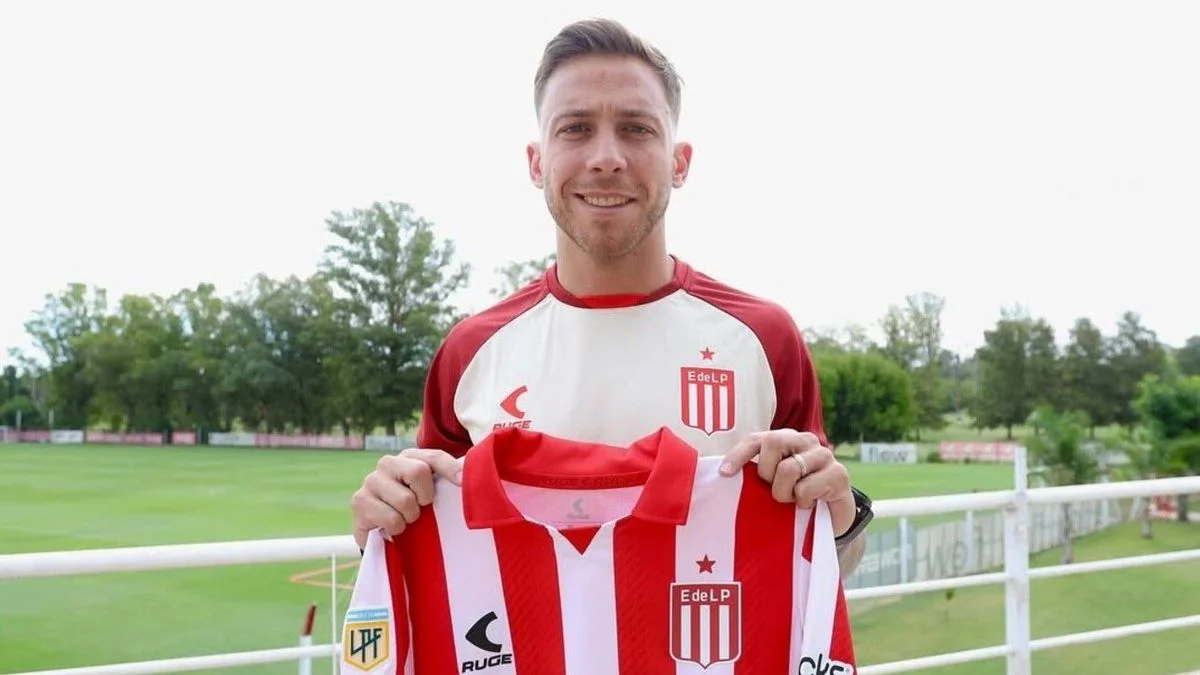 Estudiantes pagó a Liga de Quito y habilitó a Ezequiel Piovi