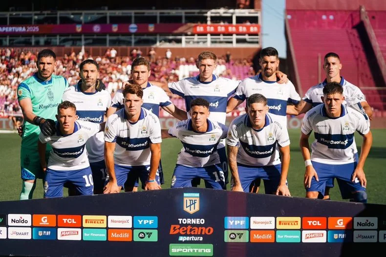 El primer once de Gimnasia en la era Diego Flores
