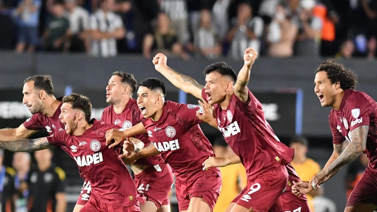 Con sello de pasado platense, Lanús campeón de la CONMEBOL Sudamericana