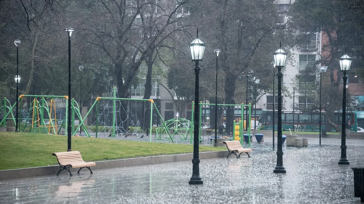 ¿A qué hora llegarían las tormentas a La Plata?