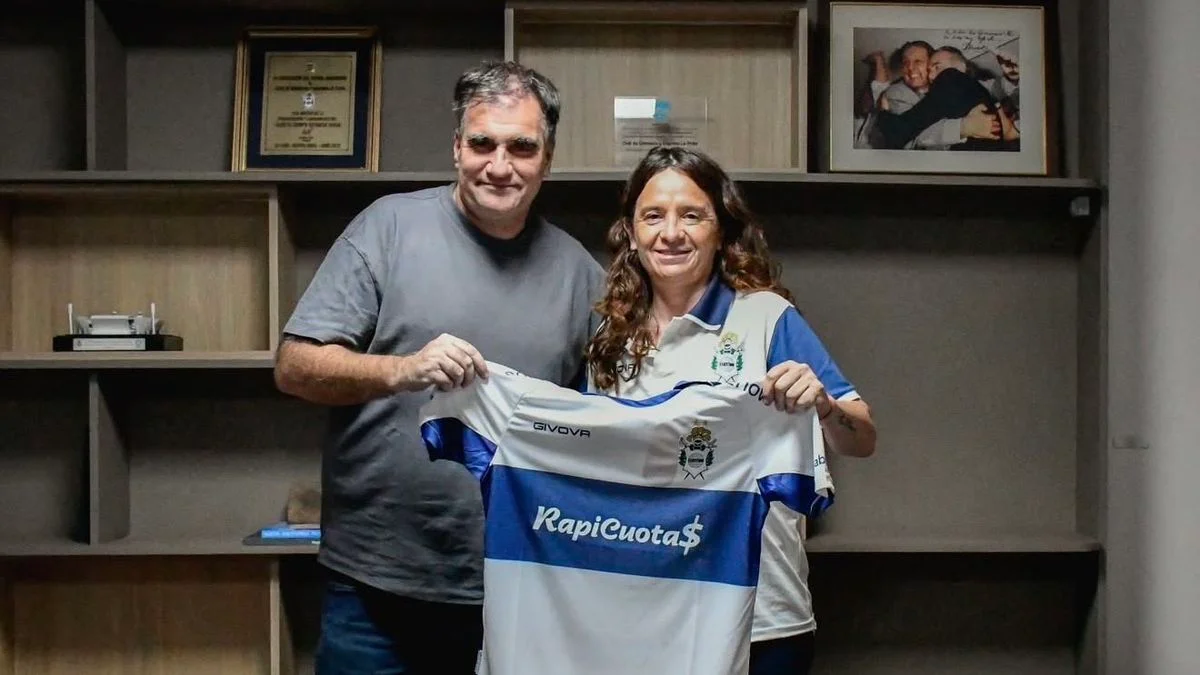 Gimnasia continúa apostando fuerte al femenino: Renovó Silvana Villalobos