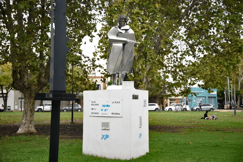 Homenaje a los soldados de La Plata que fueron a Mailvinas