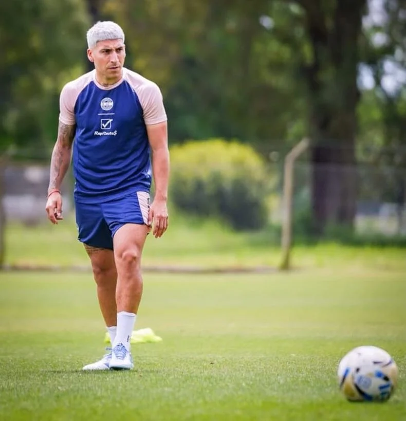 Marcelo Torres trabaja a la par de sus compa&ntilde;eros. Gimnasia cuenta con &eacute;l
