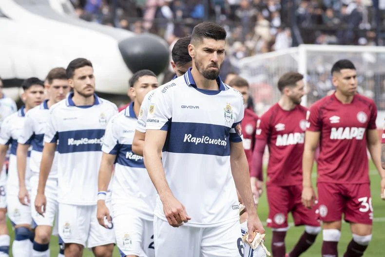 Gimnasia sabe que tiene una buena posibilidad de seguir sacando ventaja en la tabla anual
