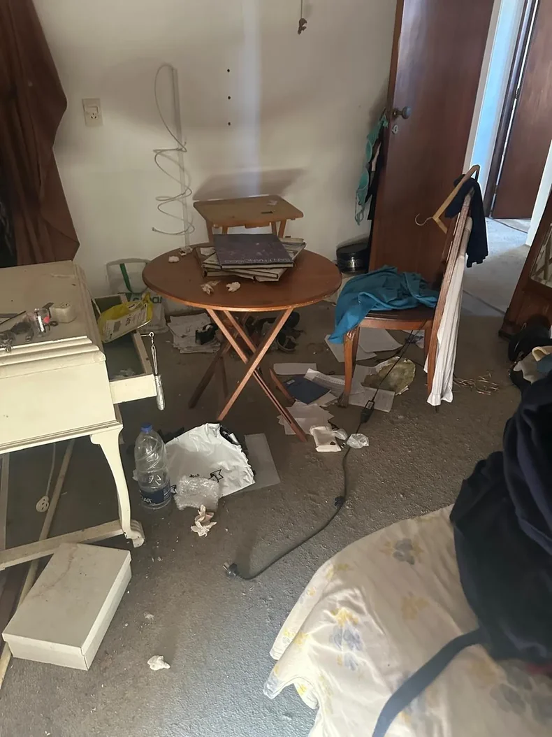 Inseguridad: desvalijaron una casa en Villa Castells