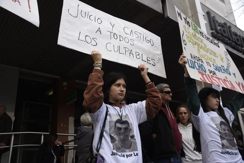 "Vamos contra todos", aseguró la abogada de las víctimas de fentanilo