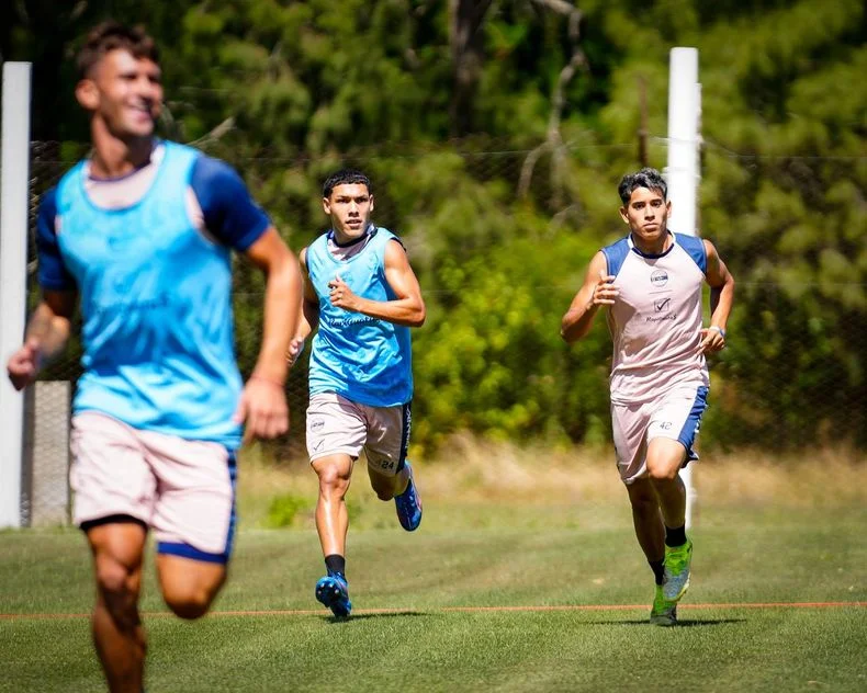 Gimnasia inici&oacute; la pretemporada con fuerte apuesta a los juveniles