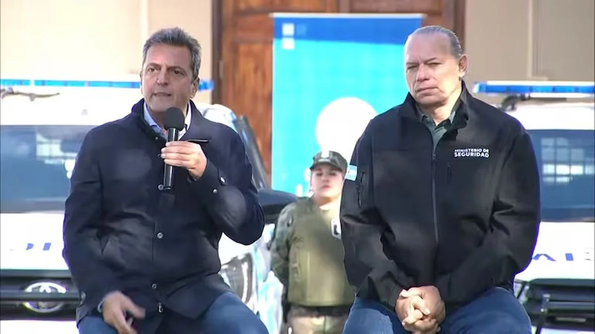 Sergio Berni volvió a subir a Massa a la carrera por la Gobernación