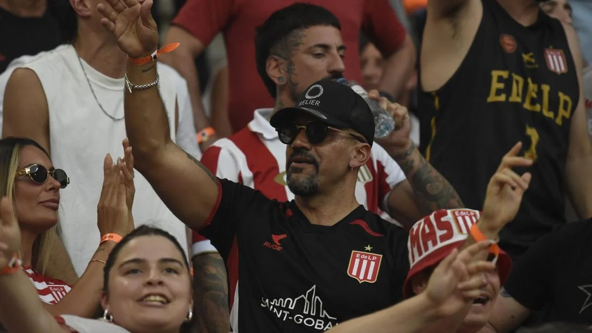 El mensaje de fin de año de Verón a los hinchas: "El camino continúa"