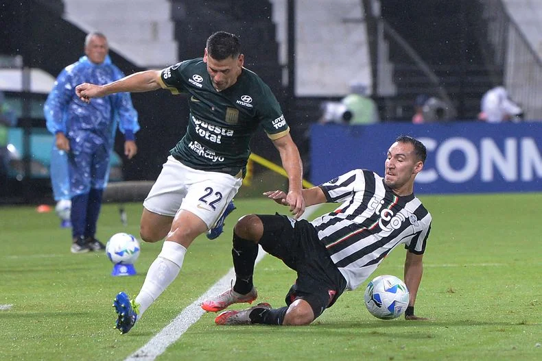 El ex Gimnasia, Guillermo Enrique, titular en el Alianza Lima de N&eacute;stor Gorosito