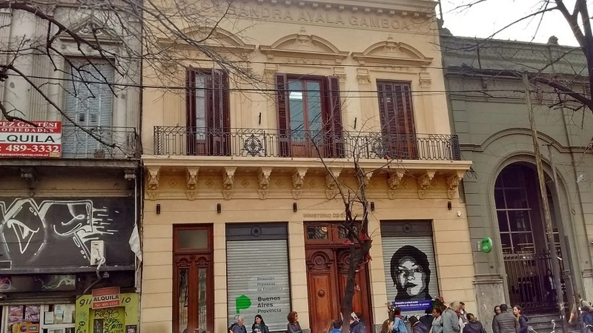 Denuncian vaciamiento y mal funcionamiento de Casa Sandra en La Plata