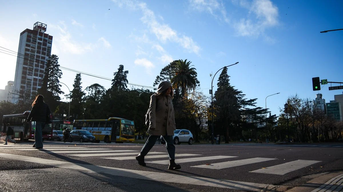 Sábado con mucho frio y sol en La Plata