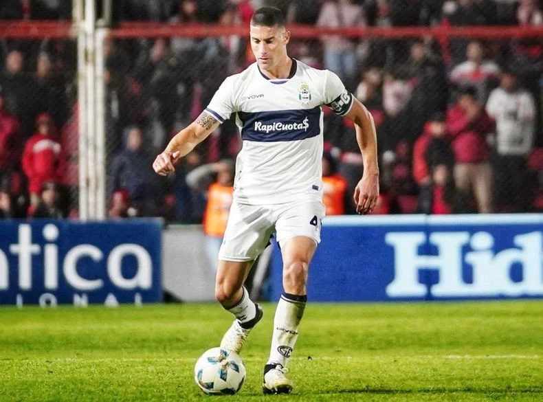 Leonardo Morales comenzará una nueva temporada con la camiseta de Gimnasia.