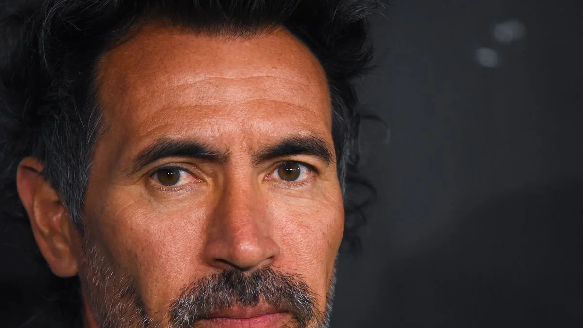 "La sensación es de fastidio y enojo", la palabra de Eduardo Domínguez tras la derrota de Estudiantes