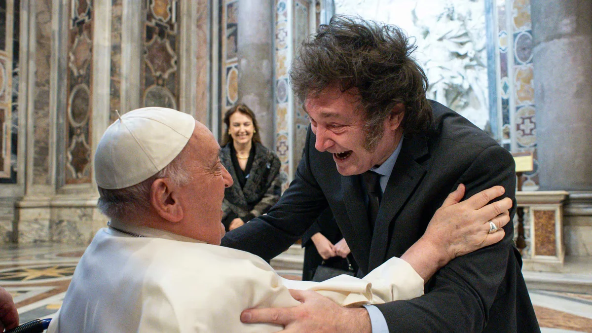 Milei habló sobre su pedido de perdón al Papa Francisco: "Me dijo 'son errores de juventud'"