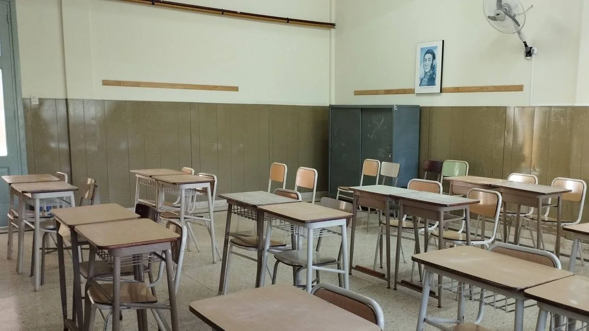 Lunes sin clases en varias escuelas de La Plata