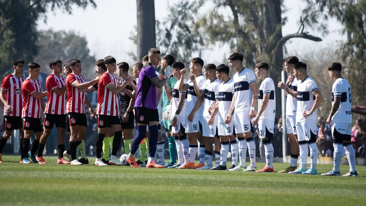 La Plata se paraliza con una nueva edición del clásico platense de Reserva