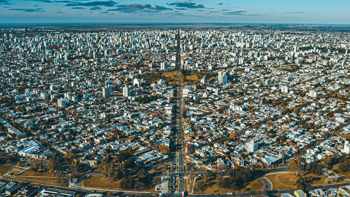 ¿Por qué las cuadras en La Plata no miden lo mismo que en el resto del país?