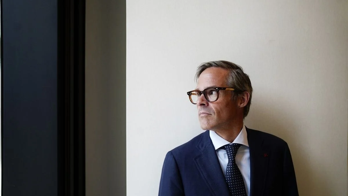 Se acerca el mercado y la situación de Foster Gillett reaparece en Estudiantes