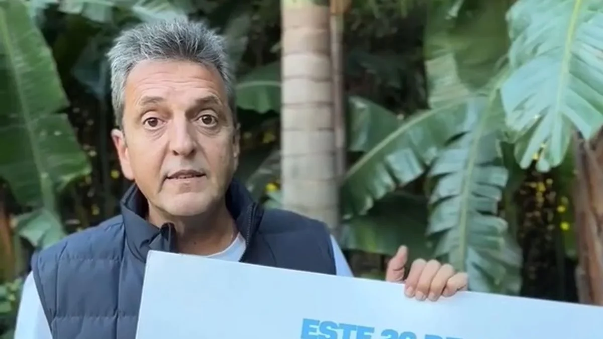 "Fuerte al medio", la sugerencia futbolística de Sergio Massa