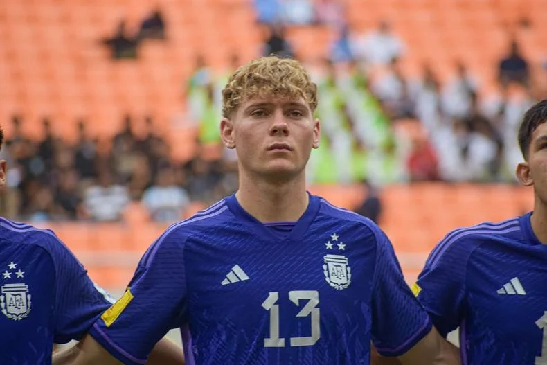 Valente Pierani en el triunfo por 4-0 ante Polonia en la Copa Mundial Sub-17 de 2023.