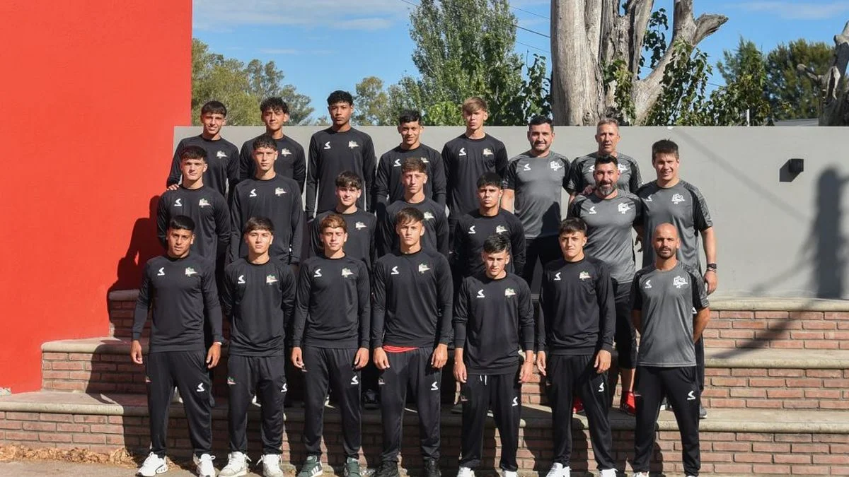 Juveniles de Estudiantes competirán en un destacado torneo en Brasil