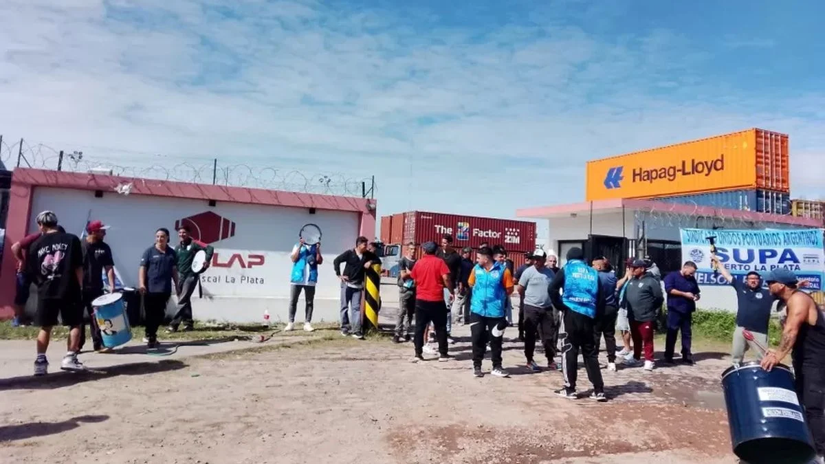 Tensión en el Depósito Fiscal La Plata: trabajadores del SUPA bloquearon accesos