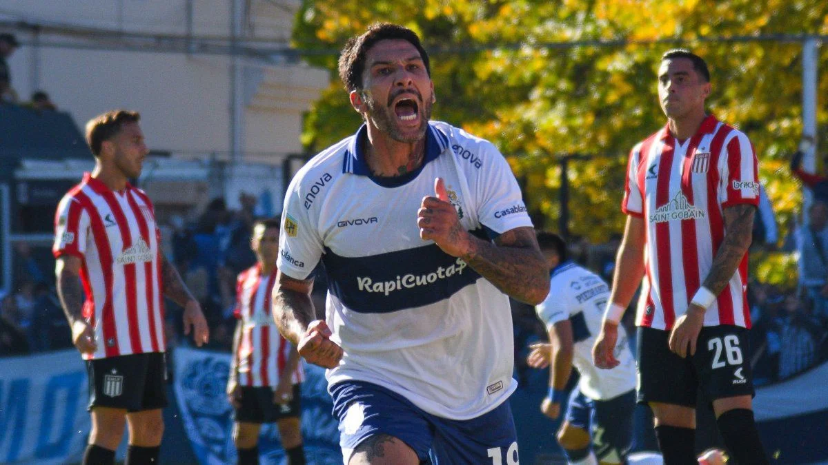 Lucas Castro... ¿Titular el domingo en el Estadio UNO?