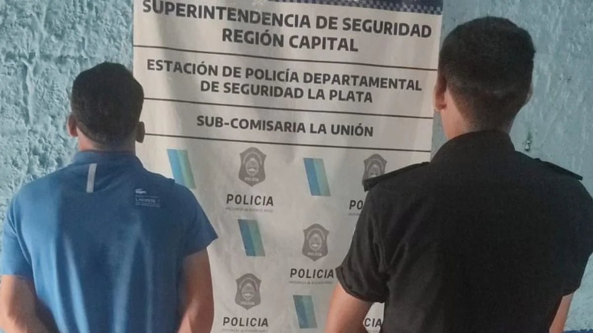 Atraparon a dos "roba pollos" en Barrio San Carlos