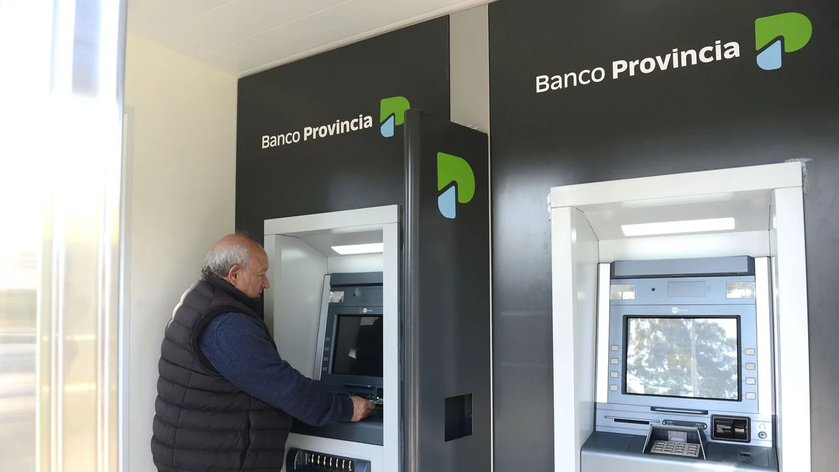 Cambian los límites de extracción en cajeros automáticos de La Plata: los nuevos montos