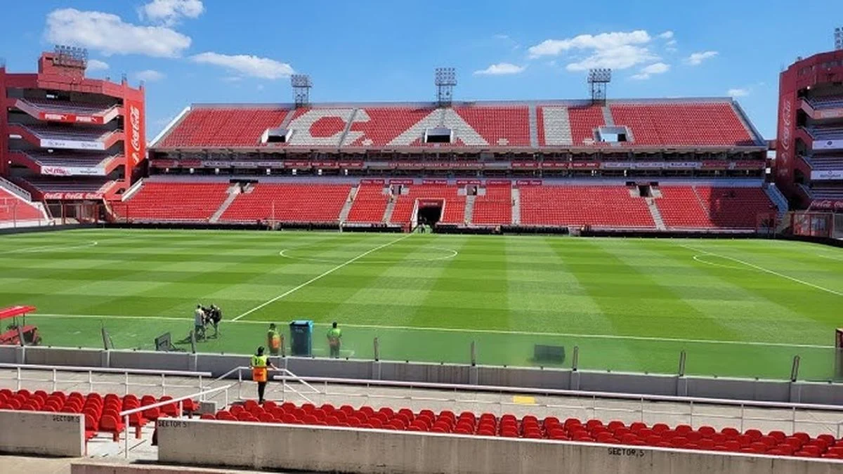 Estudiantes jugaría la Supercopa Internacional en Avellaneda
