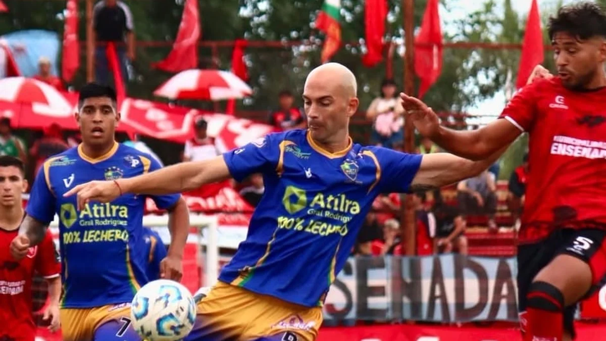 Cambaceres perdió en su primer partido del año en Ensenada