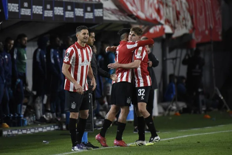 Estudiantes buscar&aacute; la cima del Grupo A del Torneo Clausura esta tarde en Rosario