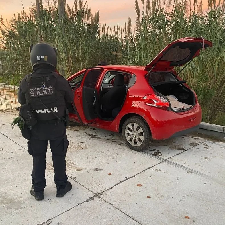 El vehiculo robado por el delincuente en La Plata