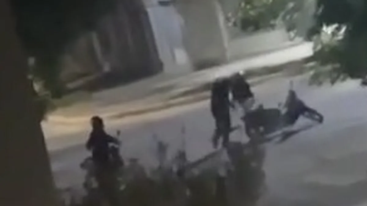 La Plata: un vecino se enfrentó a motochorros armados