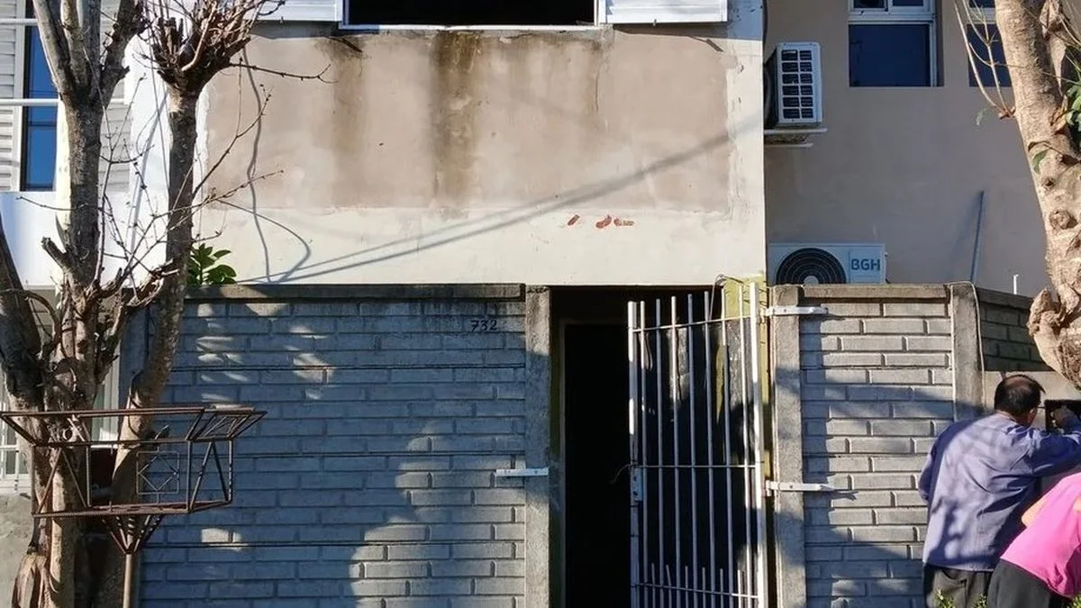 La Plata: Piden colaboración para un juvenil de Tolosano que perdió todo en un incendio