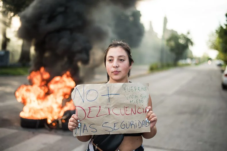 Vecinos de Gonnet dialogaron con El Editor Platense y pidieron mayor cantidad de patrullajes en la zona