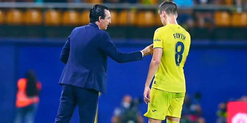 Unai Emery y Juan Foyth podr&iacute;an reencontrarse en el Aston Villa.