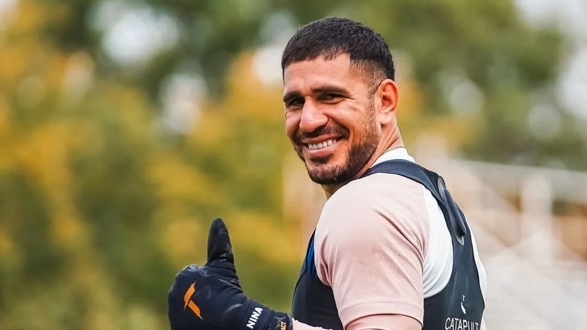 Gimnasia entrenó en el Bosque y recibió una buena noticia de cara al domingo