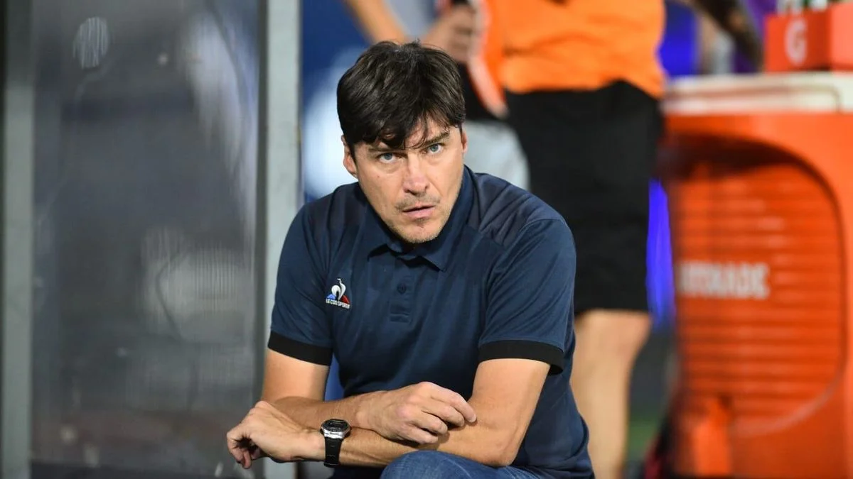 A horas del partido ante Gimnasia, Talleres se quedó sin entrenador
