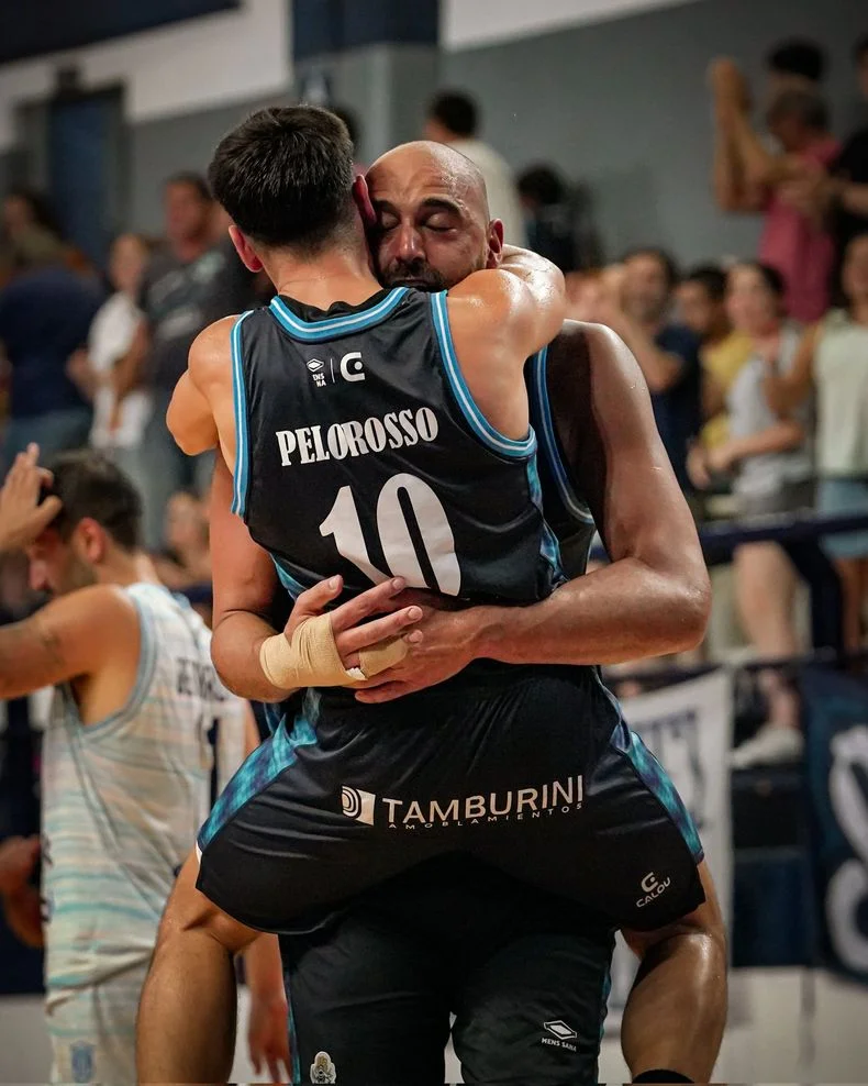 Triunfazo de Gimnasia en el Polideportivo V&iacute;ctor Nethol para seguir firme en la Liga Argentina de B&aacute;squet
