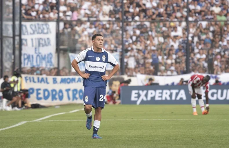Gimnasia ocupa la Zona B y debuta como local