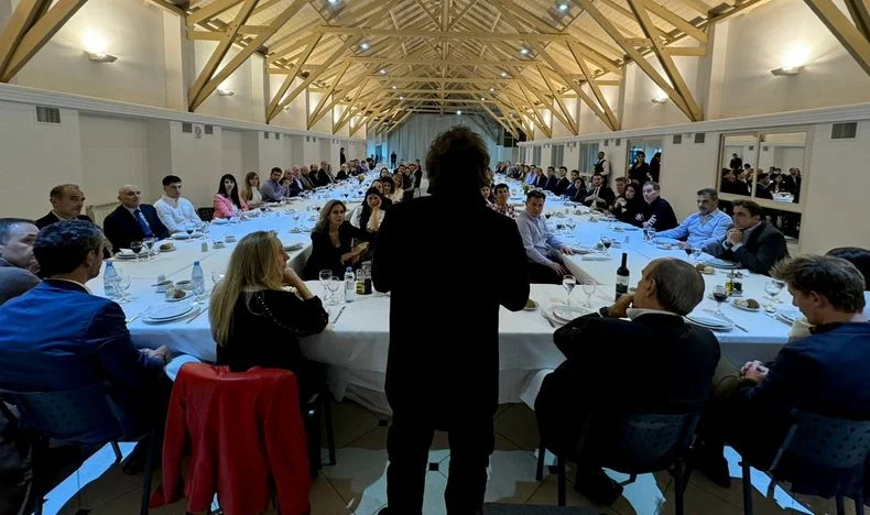 Javier Milei convocará a una cena con diputados y senadores luego de su discurso en la Asamblea Legislativa