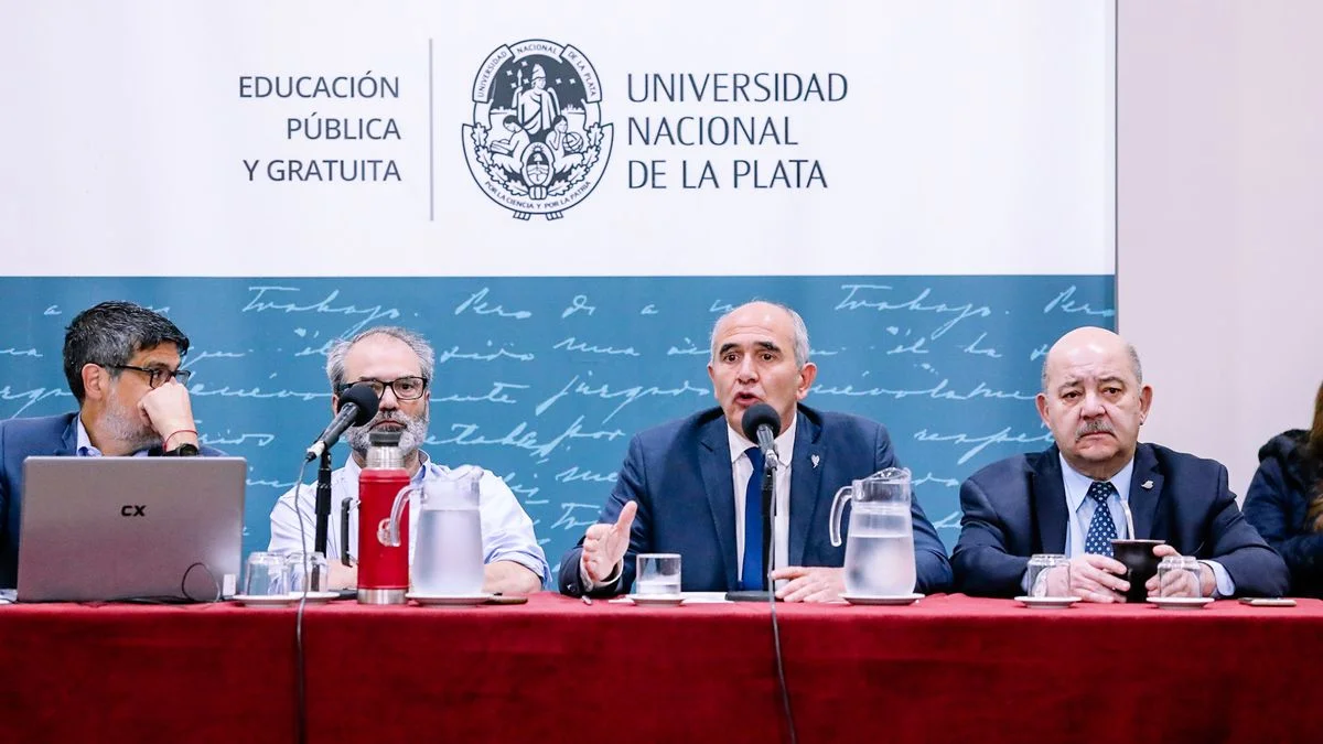UNLP: en la previa de la Asamblea Universitaria, salió el informe de la gestión de López Armengol